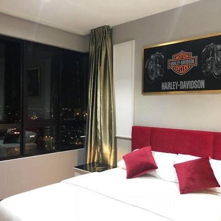 Hyde Tower, Peaceful Corner 2 Rooms And 2 Bathrooms, London Theme With Wifi And Netflix & Coway Shah Alam Exterior photo