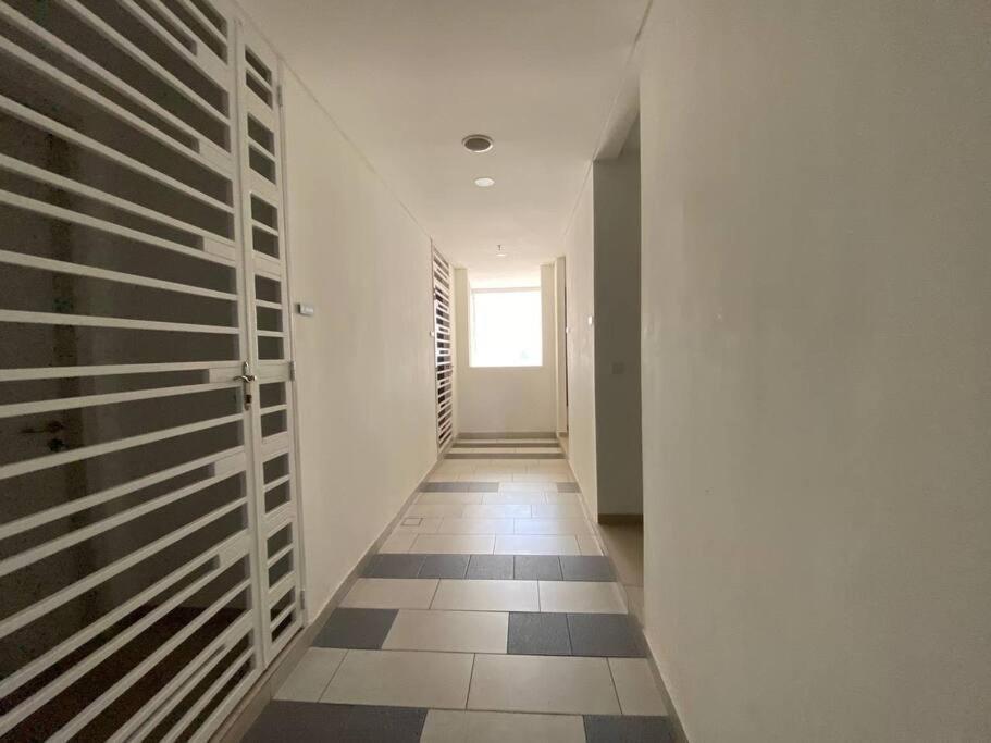 Hyde Tower, Peaceful Corner 2 Rooms And 2 Bathrooms, London Theme With Wifi And Netflix & Coway Shah Alam Exterior photo